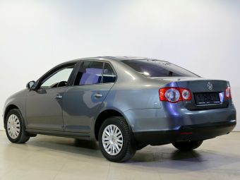 Volkswagen Jetta, 1.6 л, АКПП, 2008 фото 6