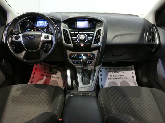 Ford Focus Titanium, 2.0 л, Робот, 2013 фото 9