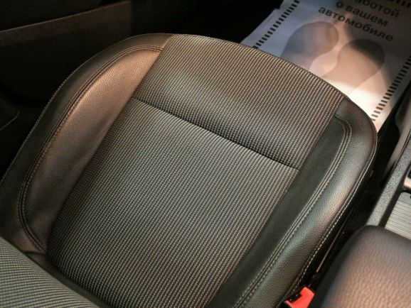 Opel Astra Enjoy, 1.6 л, АТ, 2011 фото 2