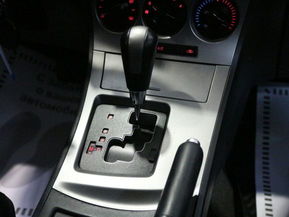 Mazda 3 Touring, 1.6 л, АТ, 2009 фото 2