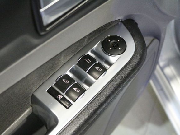 Ford Focus Titanium, 1.6 л, АТ, 2008 фото 1