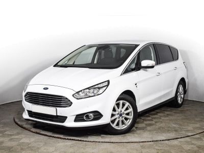 Ford S-MAX, 2.0 л, РКПП, 2018 фото 3