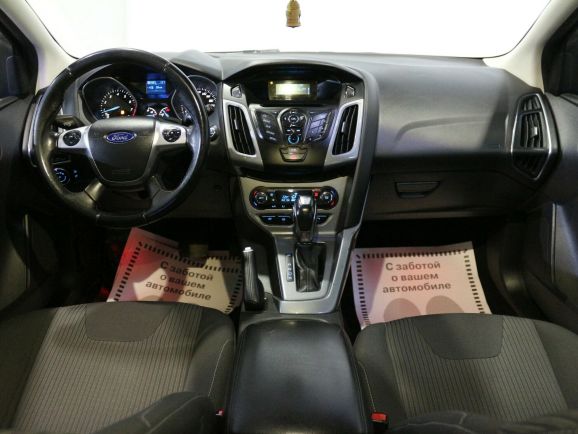 Ford Focus Titanium, 2.0 л, Робот, 2014 фото 8