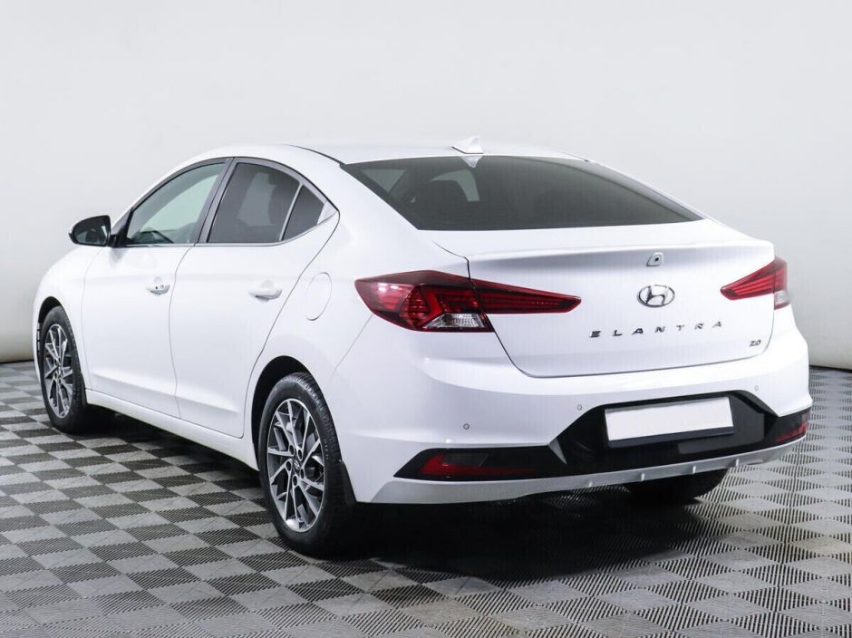 Hyundai Elantra, 2.0 л, АТ, 2019 фото 6