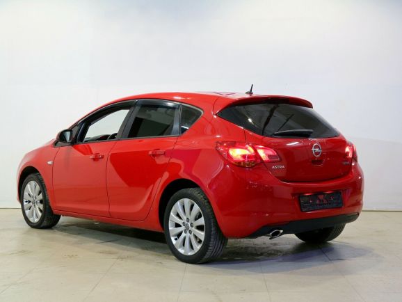 Opel Astra Cosmo, 1.4 л, АТ, 2011 фото 6