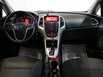 Opel Astra Cosmo, 1.4 л, АКПП, 2011 фото 10