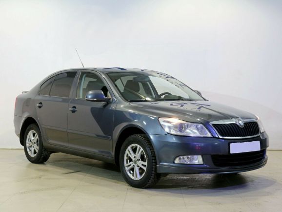 Skoda Octavia Elegance, 1.4 л, Робот, 2011 фото 4