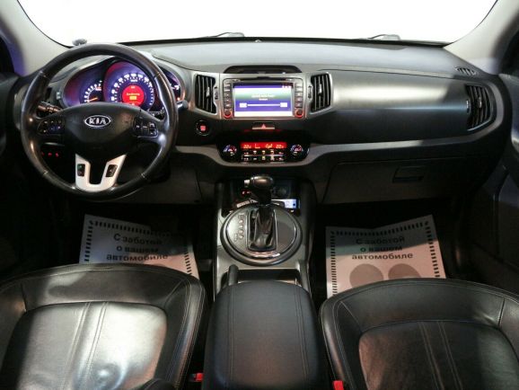 Kia Sportage Premium, 2.0 л, АТ, 2012 фото 9