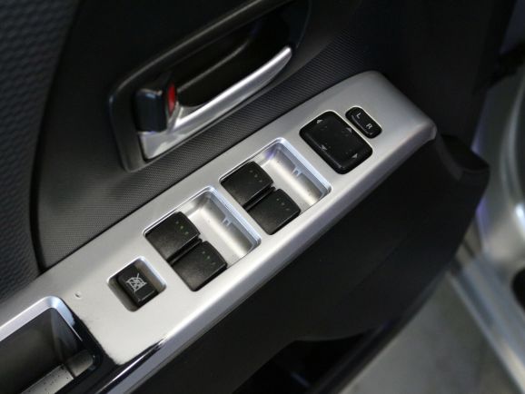 Mazda 5, 2.0 л, МТ, 2006 фото 12