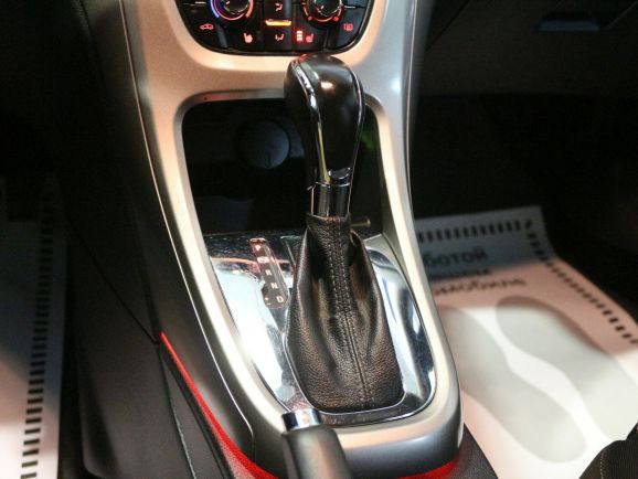 Opel Astra Cosmo, 1.6 л, АТ, 2012 фото 1