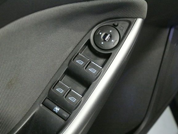 Ford Focus Trend +ESP, 2.0 л, Робот, 2013 фото 1