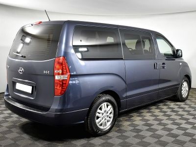 Hyundai H-1, 2.5 л, АКПП, 2016 фото 4