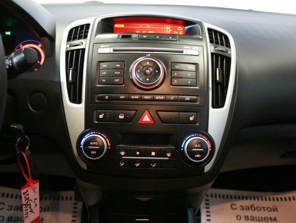 Kia Ceed, 1.6 л, АТ, 2012 фото 9