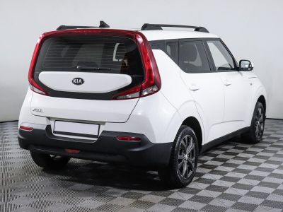 Kia Soul, 2.0 л, АКПП, 2020 фото 4