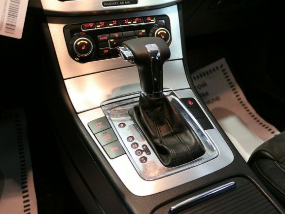 Volkswagen Passat CC, 1.8 л, Робот, 2011 фото 10