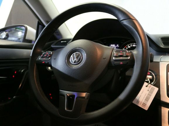 Volkswagen Passat CC, 1.8 л, Робот, 2011 фото 11