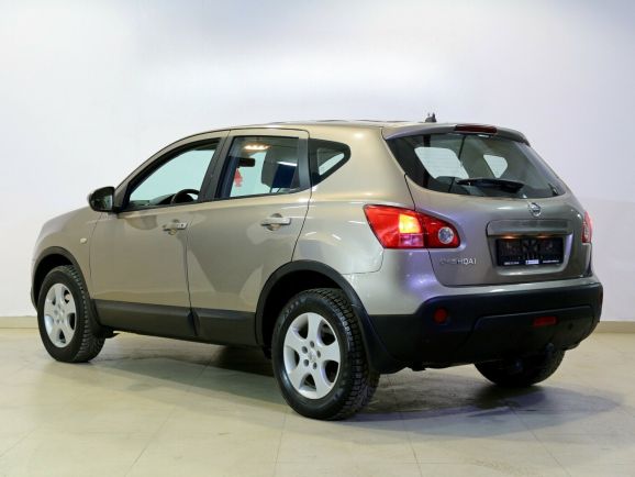 Nissan Qashqai, 2.0 л, Вариатор, 2009 фото 6