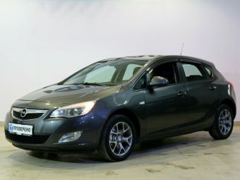 Opel Astra, 1.6 л, АКПП, 2010 фото 3