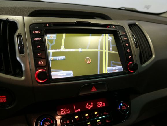 Kia Sportage, 2.0 л, АТ, 2012 фото 8