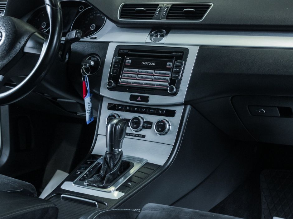 Volkswagen Passat CC, 1.8 л, Робот, 2012 фото 10