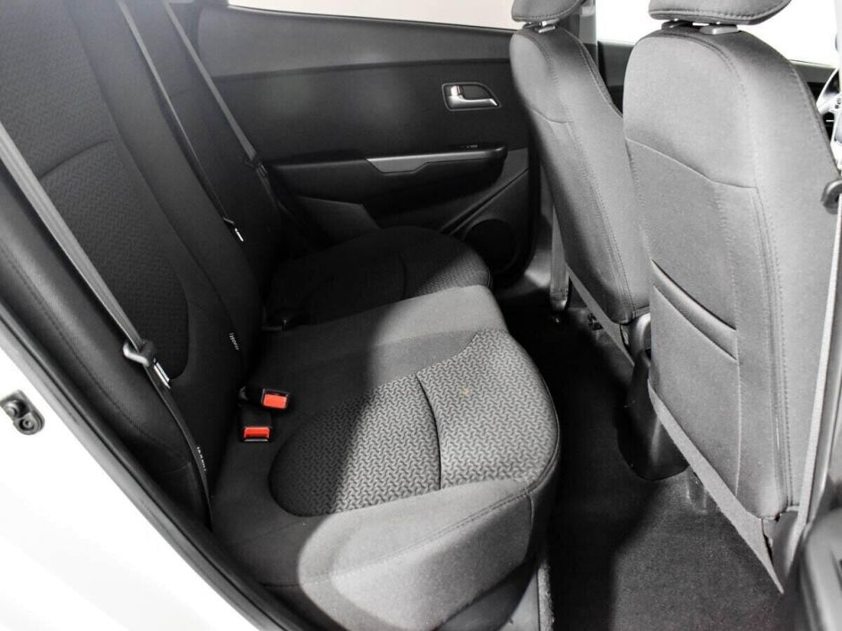 Kia Rio, 1.6 л, АТ, 2017 фото 1