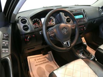 Volkswagen Tiguan, 2.0 л, АКПП, 2012 фото 8