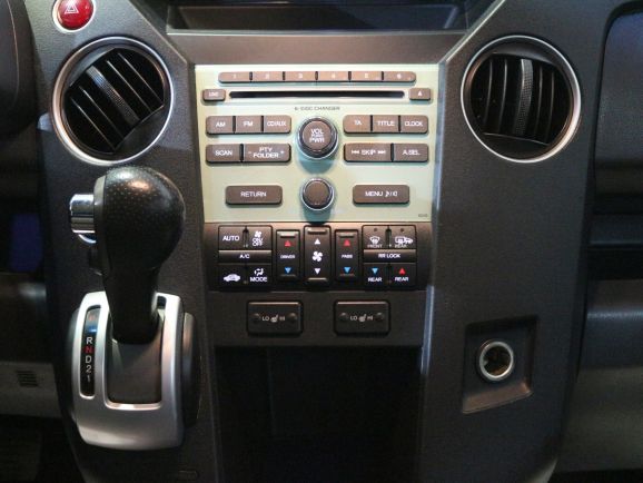 Honda Pilot Executive, 3.5 л, АТ, 2011 фото 10