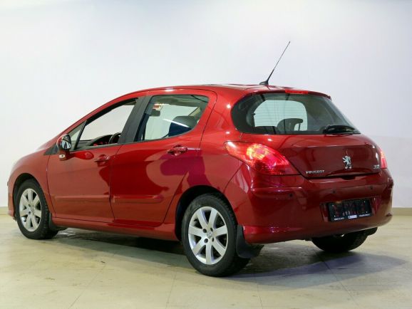 Peugeot 308, 1.6 л, АТ, 2010 фото 6