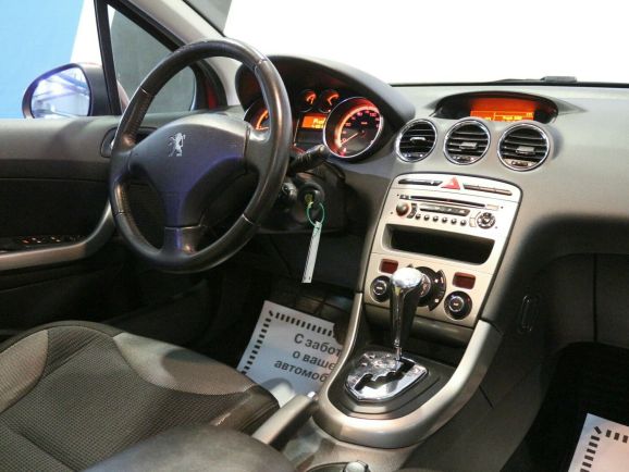 Peugeot 308, 1.6 л, АТ, 2010 фото 7
