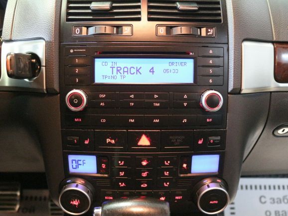 Volkswagen Touareg, 4.2 л, АТ, 2004 фото 8