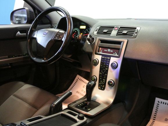 Volvo S40, 2.0 л, Робот, 2012 фото 7