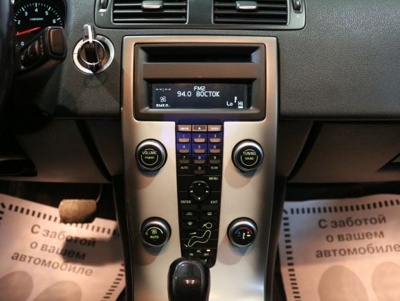 Volvo S40, 2.0 л, Робот, 2012 фото 8