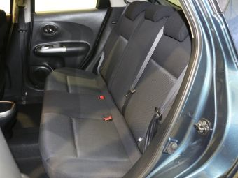 Nissan Juke XE, 1.6 л, CVT, 2011 фото 1