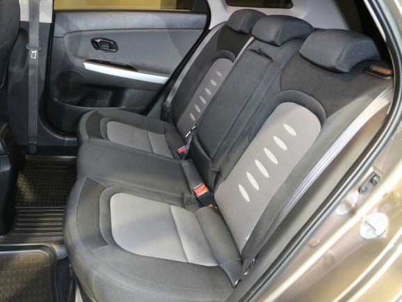 Kia Ceed Luxe, 1.6 л, АТ, 2013 фото 1