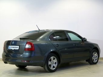 Skoda Octavia, 1.8 л, АКПП, 2012 фото 6