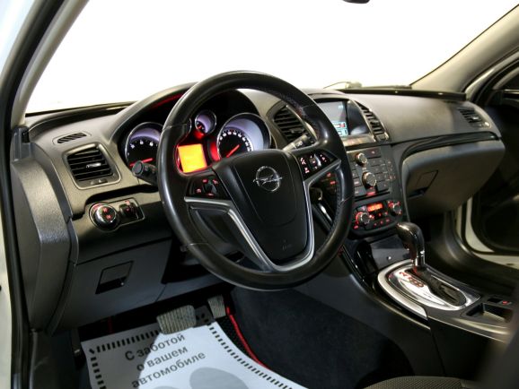 Opel Insignia, 2.0 л, АТ, 2012 фото 2