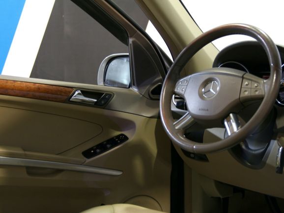 Mercedes-Benz M-Класс, 3.5 л, АТ, 2007 фото 10