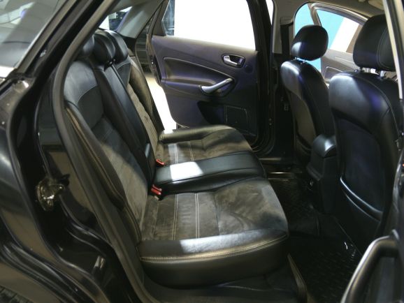 Ford Mondeo Titanium, 2.3 л, АТ, 2010 фото 1