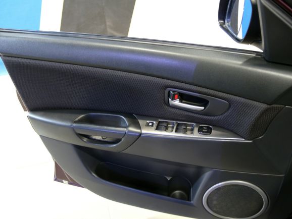 Mazda 3, 1.6 л, МТ, 2008 фото 2