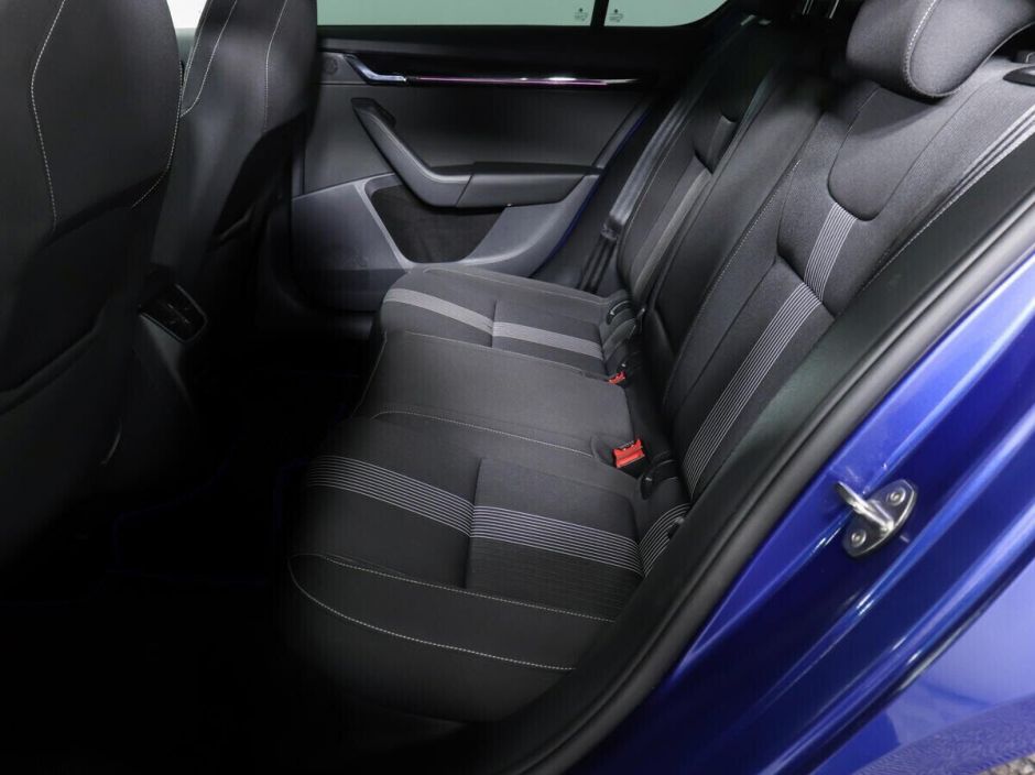 Skoda Octavia, 1.8 л, Робот, 2018 фото 8