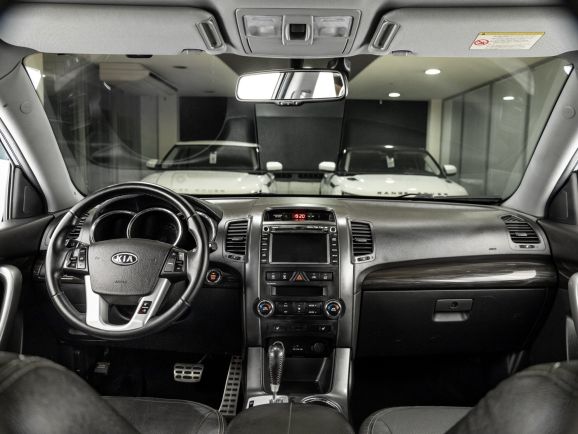 Kia Sorento, АТ, 2011 фото 12