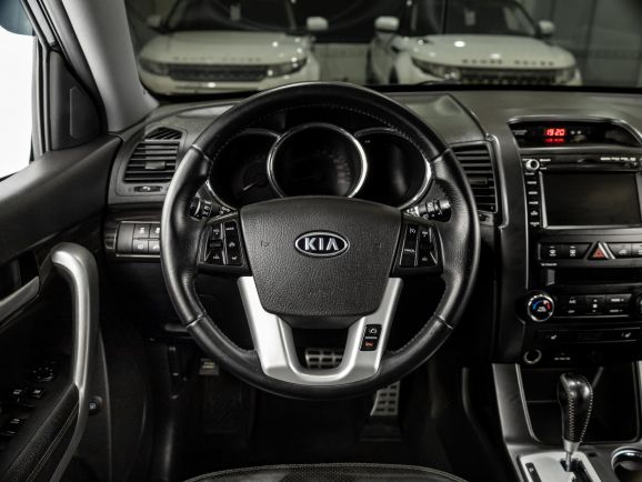 Kia Sorento, АТ, 2011 фото 13