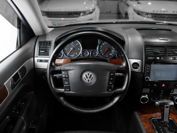 Volkswagen Touareg, АТ, 2008 фото 12