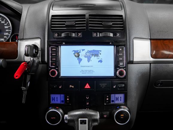 Volkswagen Touareg, АТ, 2008 фото 1