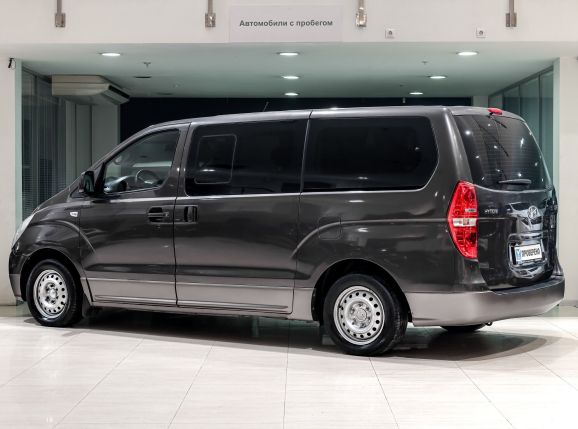 Hyundai H-1, АТ, 2012 фото 6