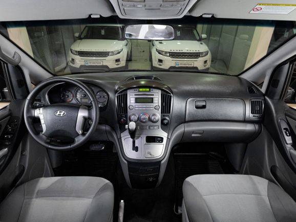 Hyundai H-1, АТ, 2012 фото 8