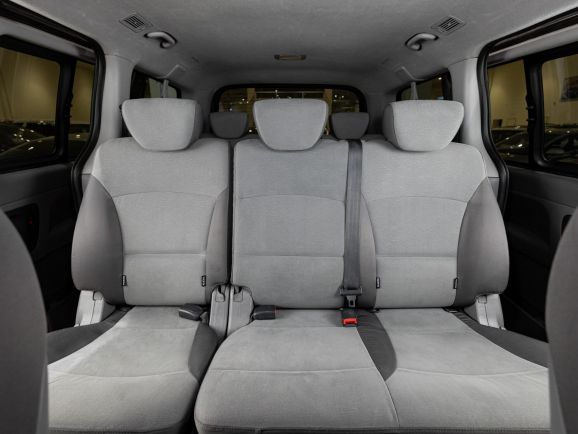 Hyundai H-1, АТ, 2012 фото 2