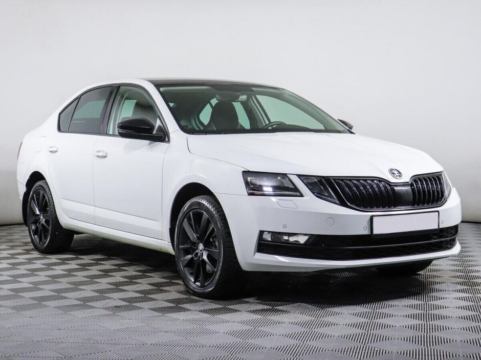 Skoda Octavia, 1.8 л, Робот, 2020 фото 4