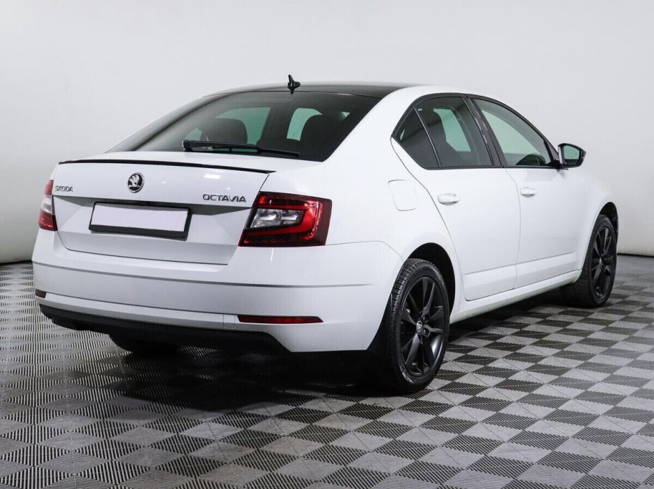 Skoda Octavia, 1.8 л, Робот, 2020 фото 6