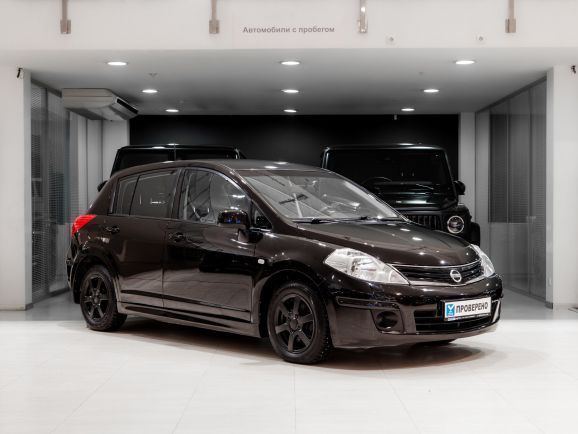 Nissan Tiida, АТ, 2010 фото 5